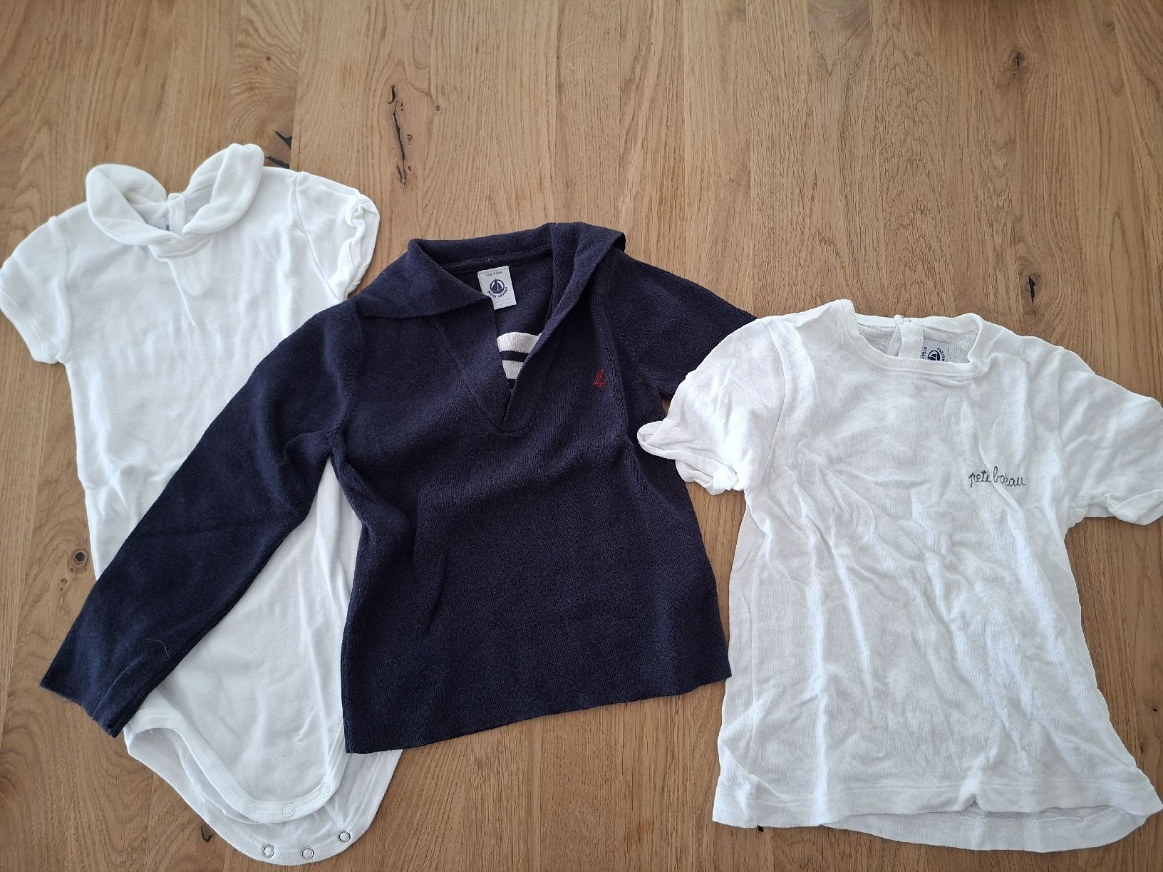 Petit Bateau Lotti & Set di vestiti: Petit Bateau Pulli, Shirt und Body – Usato da Frenkendorf venduto da Sir_marlin