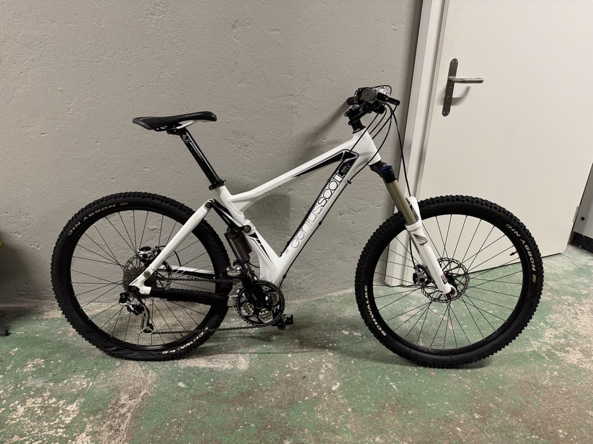 Scott Velos: Scott Genius fifty – Defekt aus Bern von Huberm