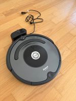 iRobot Roomba 676 Saugroboter inkl. Ladestation