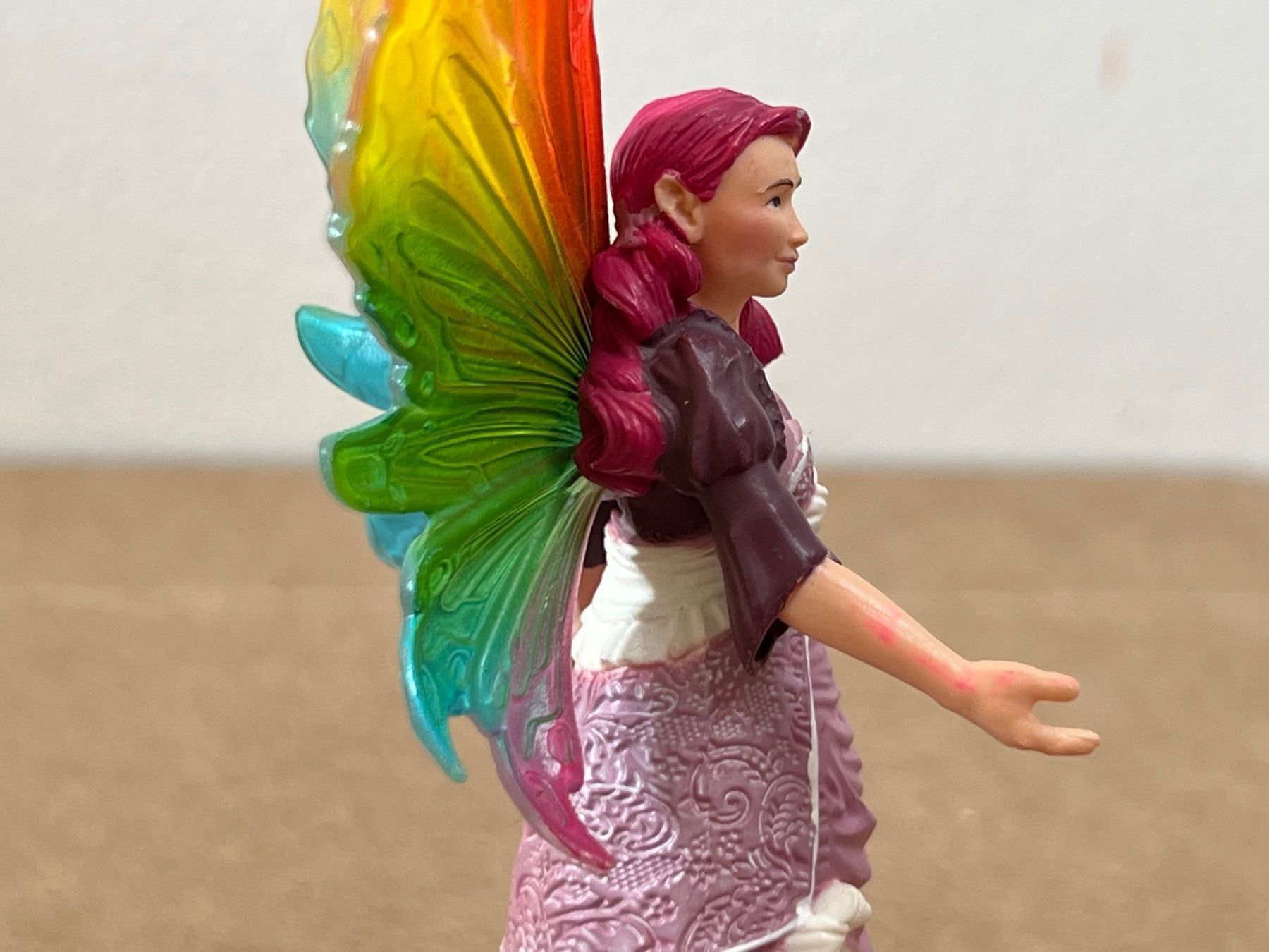 Schleich Statuette: Schleich Bayala Elfe Lis mit Regenbogen Einhorn – Usato da Ennetbaden venduto da mapa05 4