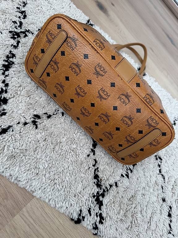 Mcm Borse da donna: Original MCM Liz Wendeshopper In Visetos – Usato da Buchs ZH venduto da crazyhandbaggirl123 3