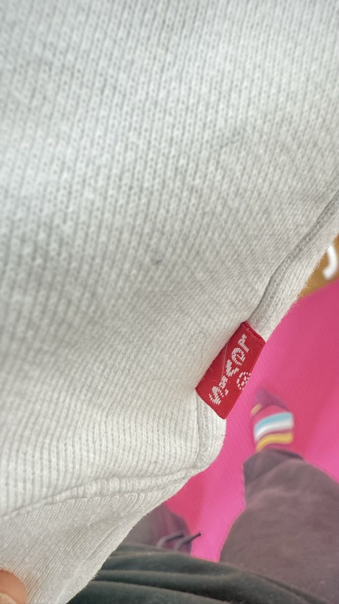 Levi's Maglioni & Felpe: Levi's Hoodie, Gr. S, Weiss – Usato da Gelterkinden venduto da teddywidder 1