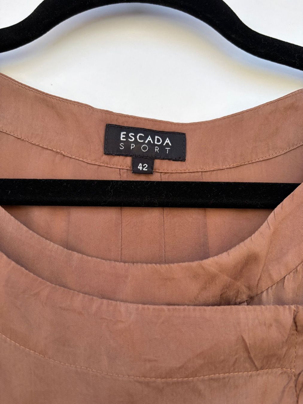 Escada Chemisiers: Escada Sport Bluse Gr.42 – D'occasion à Unterägeri par Jutka_04 1