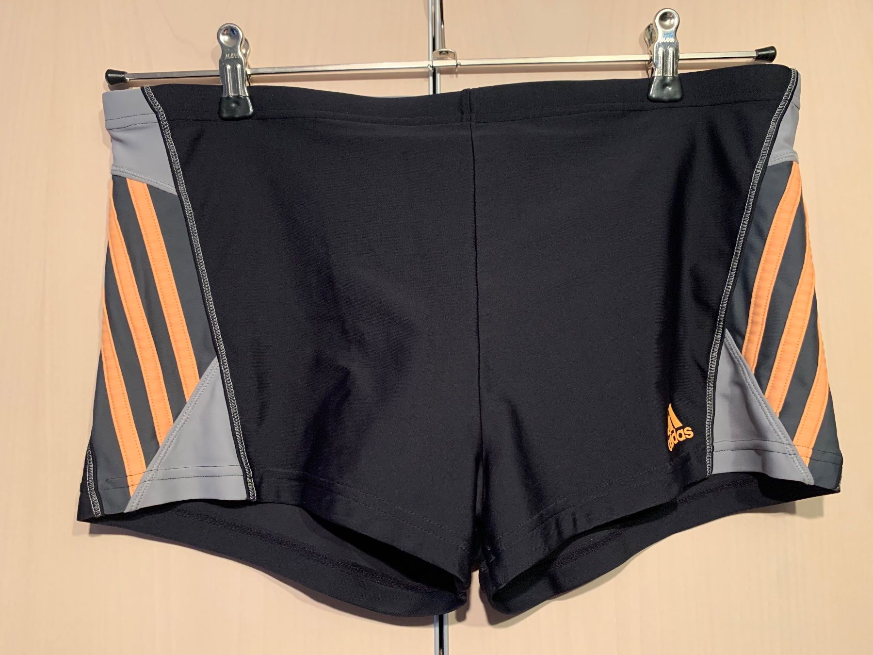 Adidas Pantaloni: Adidas Schwimmhose, Gr. 38 – Usato da Rosshäusern venduto da MiJoDoOl