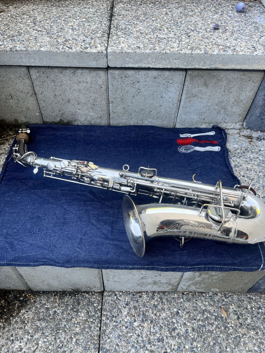 Vintage Instruments de musique: Saxophone Arda Robert Drouet Fabrique Paris – D'occasion à Crissier par Texavery01