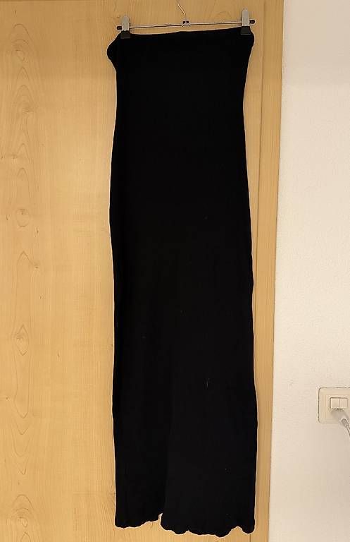 Vestiti: Schwarzes Berzka Maxikleid – Usato da Rorschach venduto da Tara234 1