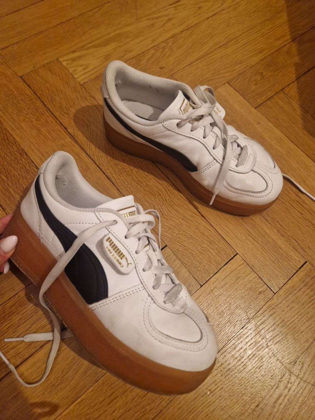Puma Chaussures femmes: Basket Puma semelle compensée – D'occasion à Renens VD par elenamozart