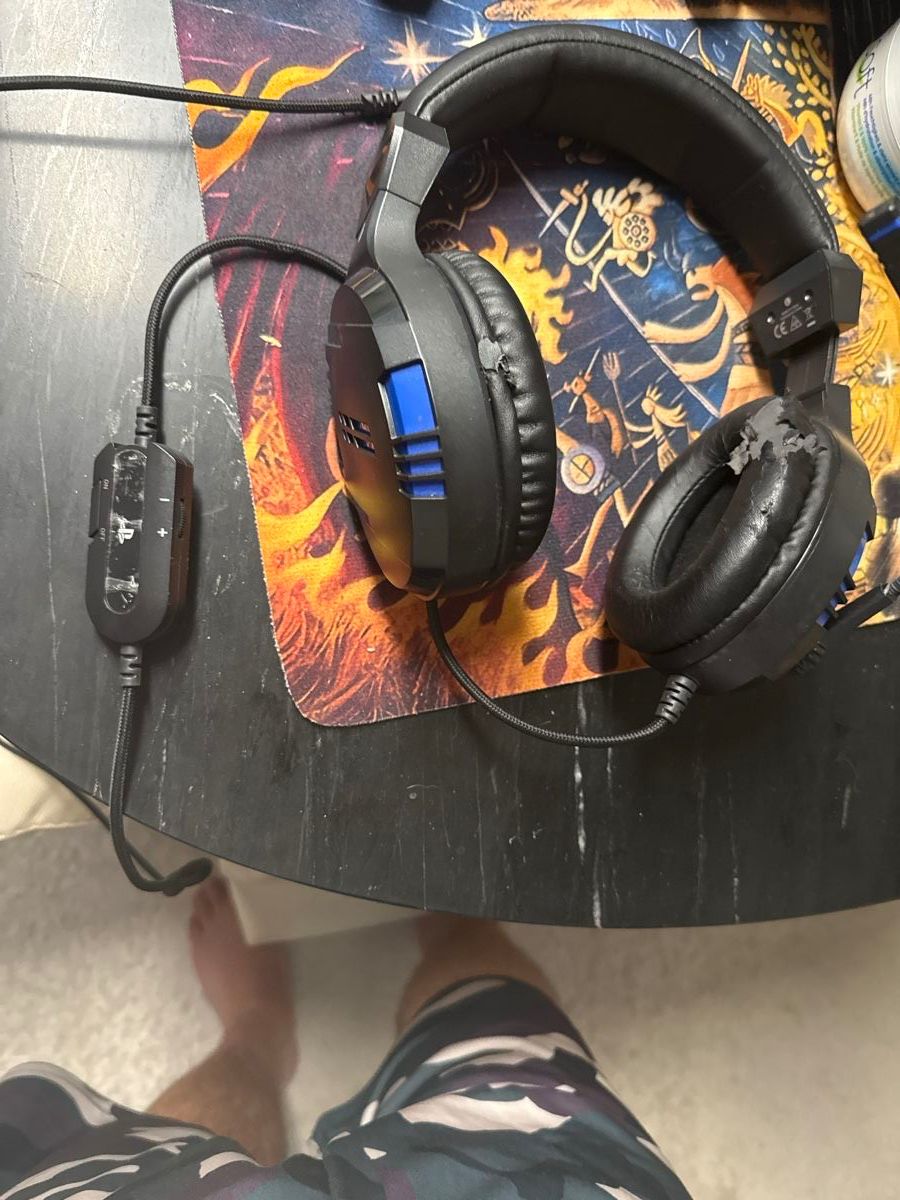 Casques audio: Headset PlayStation 4 gebraucht – D'occasion à Müllheim Dorf par gom_wv8k