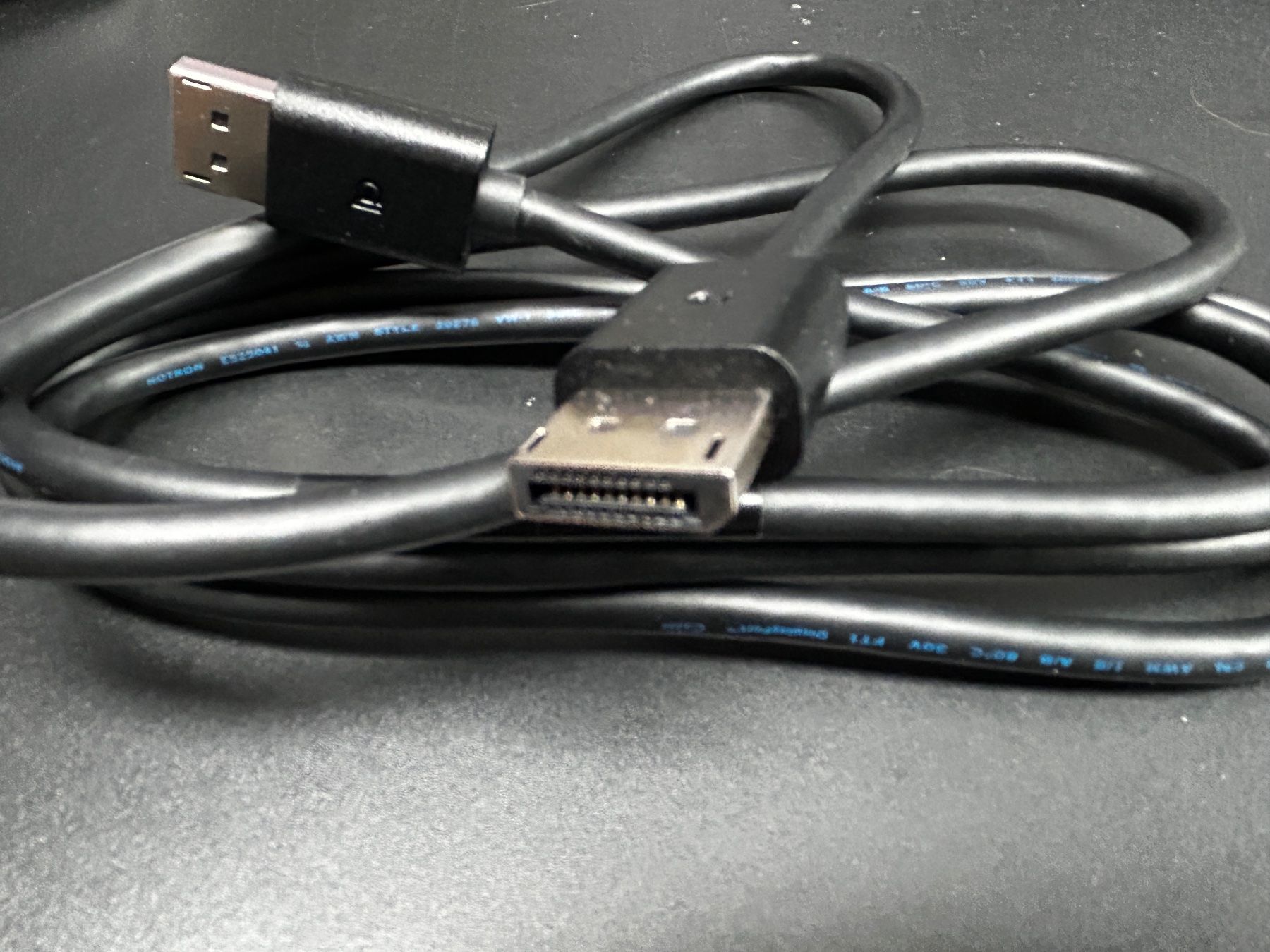Cavi: DisplayPort Kabel 1.8m – Usato da Lüsslingen venduto da Piper
