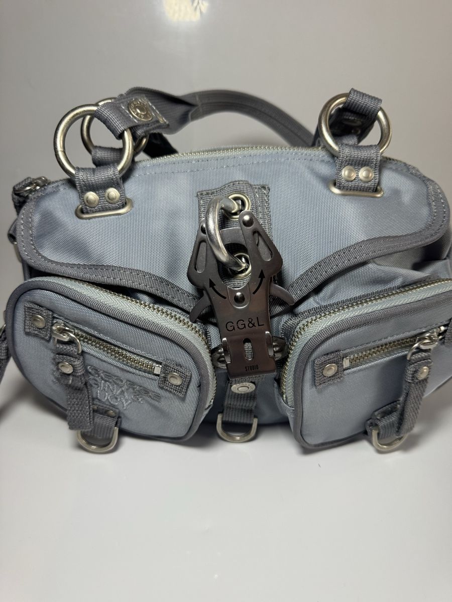 George Gina & Lucy Sacs femmes: George Gina & Lucy Handtasche – D'occasion à Vionnaz par b_f_d_r_g 2