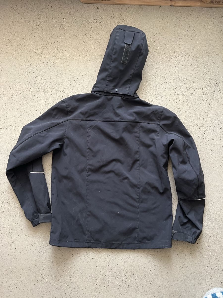 Meru Giacche & Cappotti: Meru Softshell Jacke, Gr. 164, Schwarz – Usato da Basel venduto da lolixyz 4