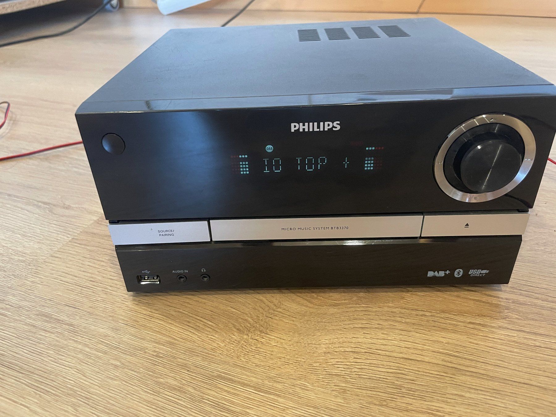 Philips Lecteur multimedia & Streamer: Philips MICRO MUSIC SYSTEM BTB3370 mit zwei Speaker - Top – D'occasion à Affeltrangen par Mowgli_123 4
