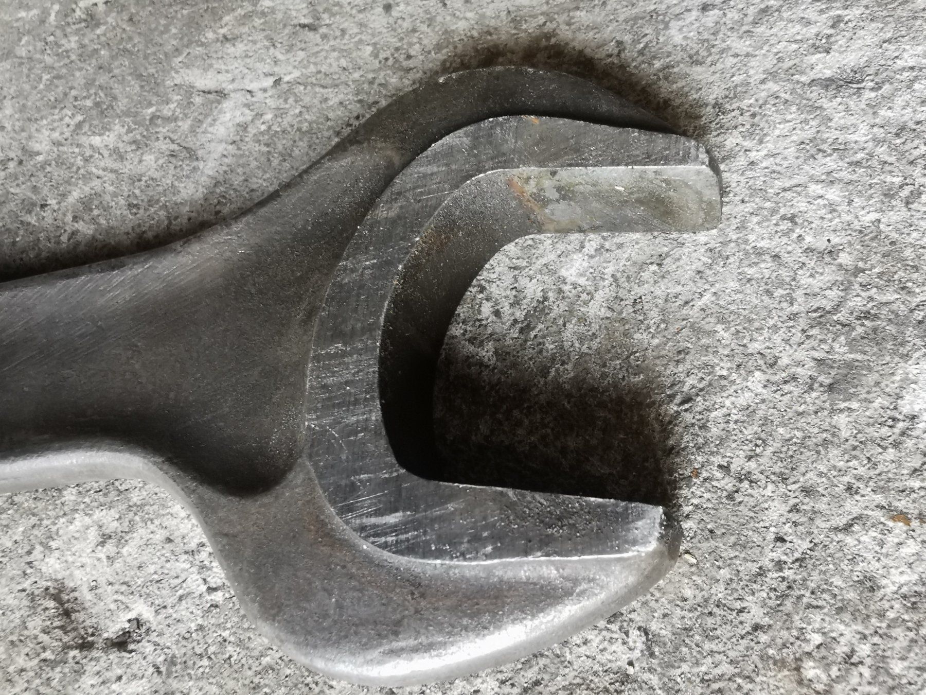 Tutti gli attrezzi: Massiver Gabel-Schlüssel, Grösse 41 mm – Usato da Vielbringen Worb venduto da Isch-0u-guet 4