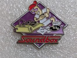 Ansteckpin 252: Soundbox