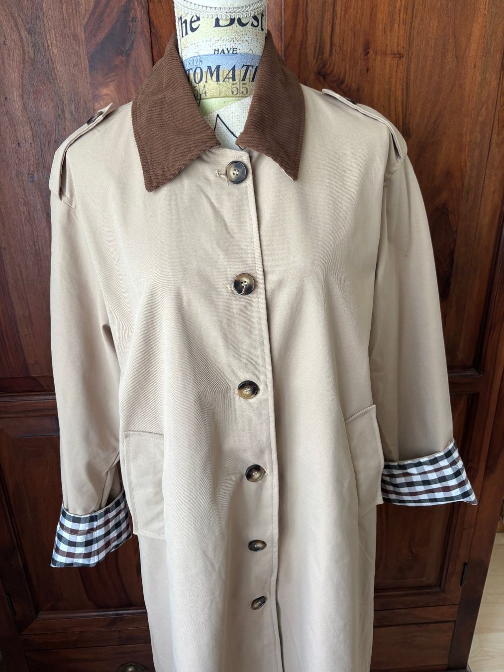 Mäntel: TRENCHCOAT neu aus Madrid – Neu (gemäss Beschreibung) aus Merishausen von yourdream 1