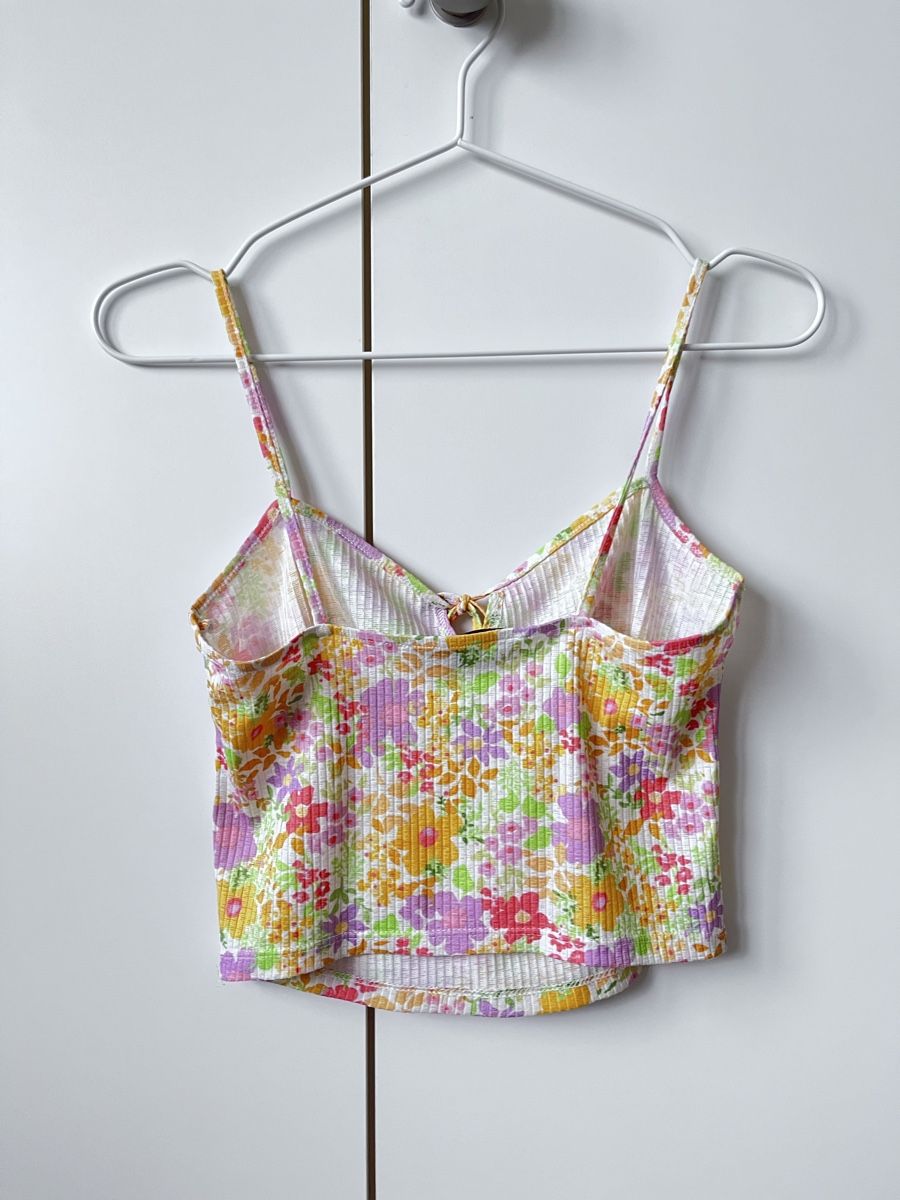 Bershka Top: Top von Bershka – Usato da Sachseln venduto da erdnussli29 1