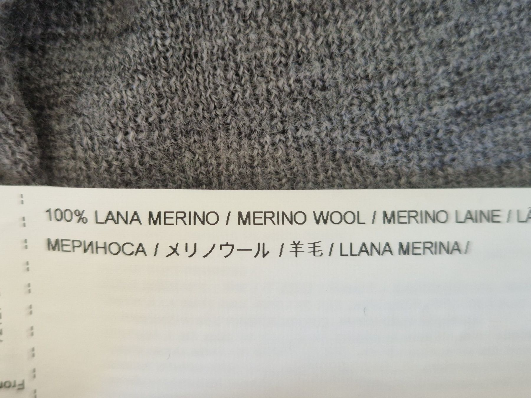 Maglioni & Felpe: Pullover aus 100% Merinowolle grau L spanische Grösse – Nuovo e nell'imballaggio originale da Zürich venduto da yro_qvz7 3