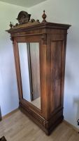 Antiker Schrank Nussbaum Spiegelschrank mit Schublade