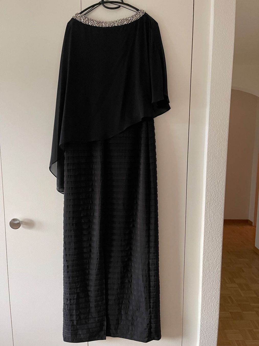 Kleider: Cocktailkleid Schwarz GR.42 (NEU) – Neu (gemäss Beschreibung) aus Zürich von Kia78 1