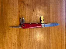 Soldatenmesser Wengerinox Grillon Schalen, Jahrgang 57