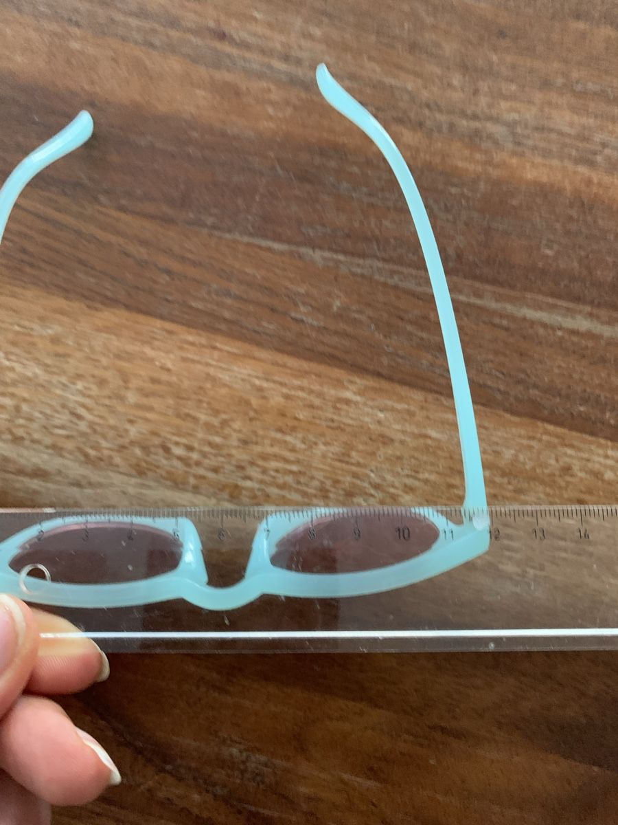 Lunettes & Verres: Sonnenbrille Kinder 2Stk – D'occasion à Ostermundigen par des_t9vv 1