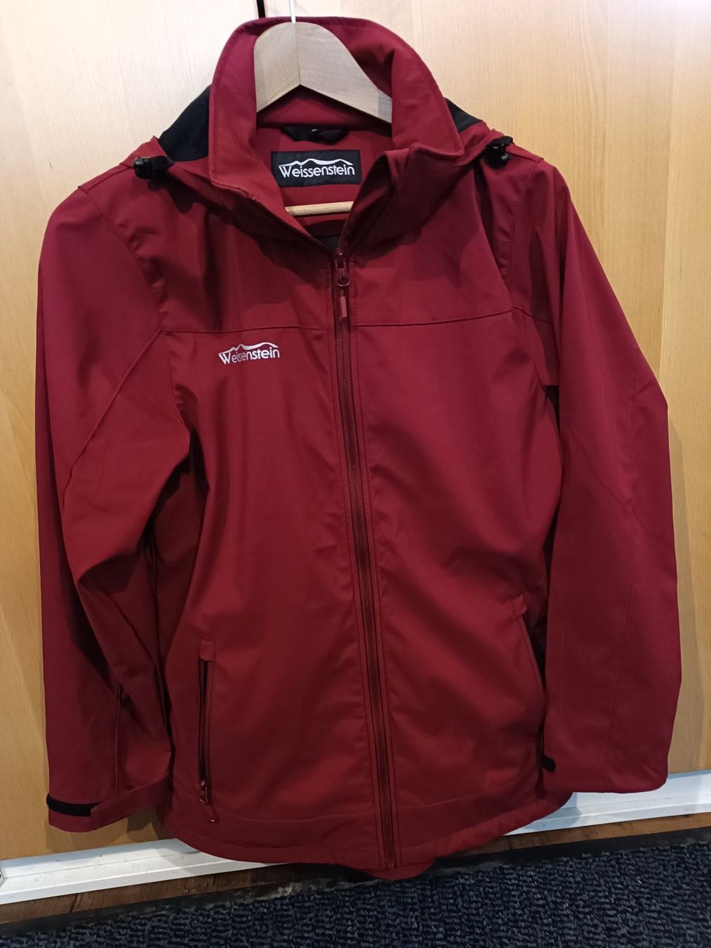 Giacche: Weissenstein Damen Softshelljacke Gr M – Usato da Thundorf venduto da Hembergsg
