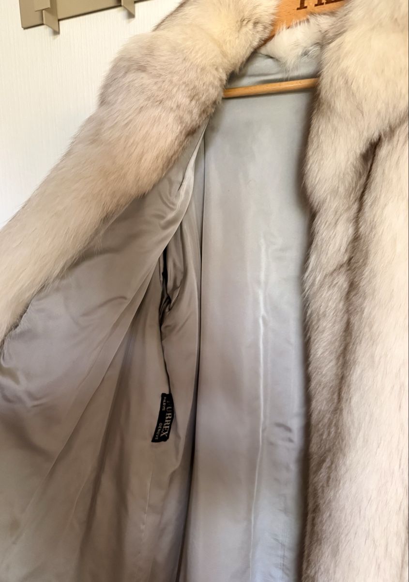 Cappotti: Manteau fourrure renard blanc – Usato da Monnaz venduto da MDVintage 1