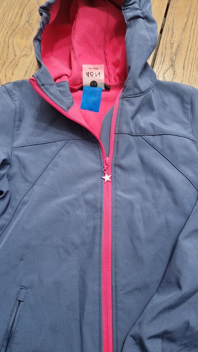 46 Nord Vestes & Manteaux: NORD Softshelljacke, Gr. 152, neu – Neuf avec emballage d'origine à Triengen par Tiko011 1