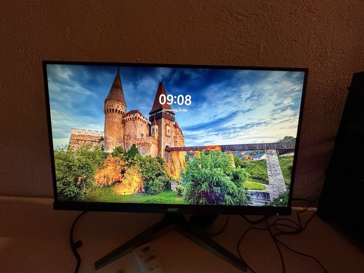 PC: 🔥 High-End Gaming PC Setup 🔥 – Nuovo (secondo la descrizione) da Muttenz venduto da Digiterminal 7