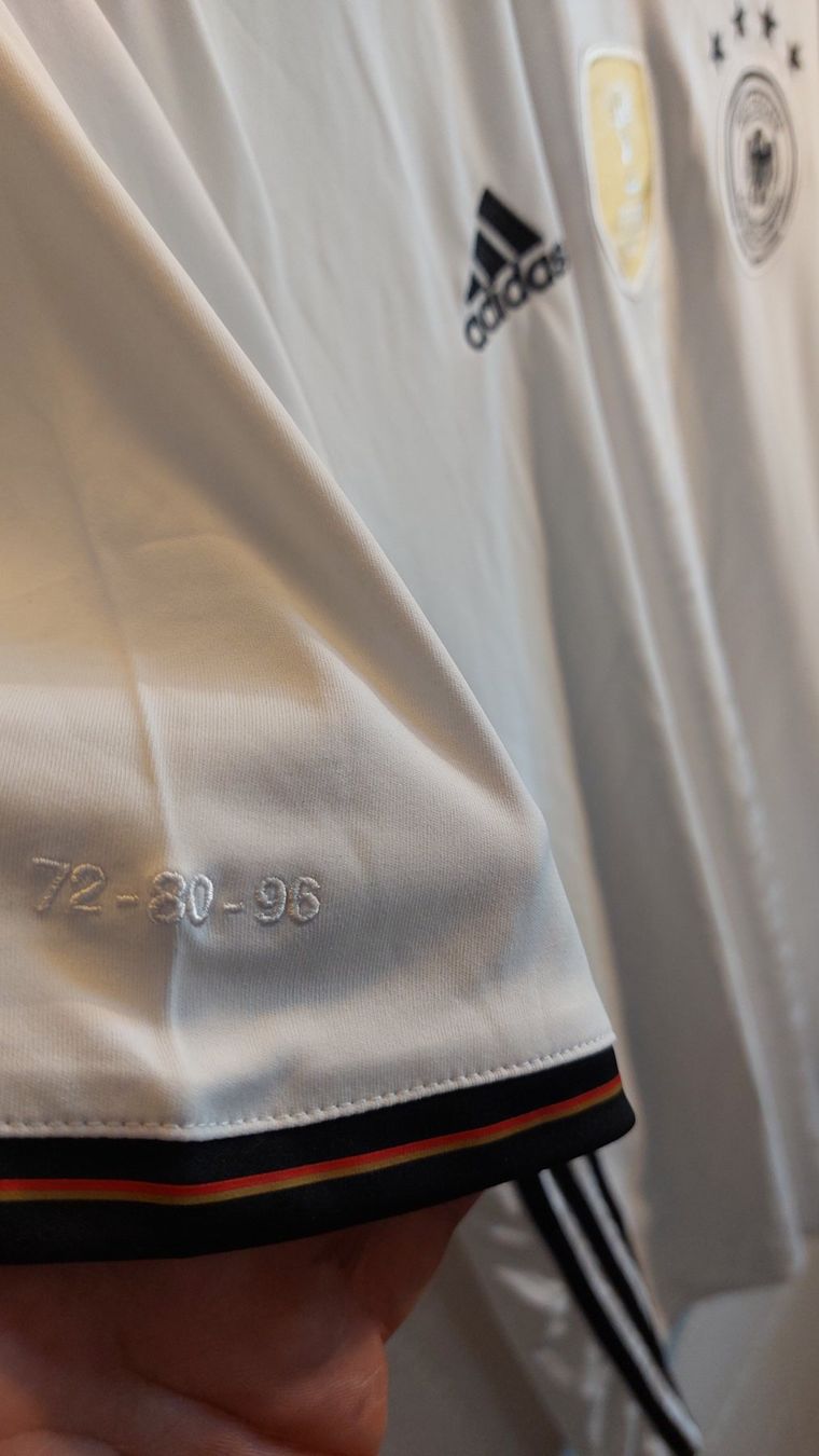 Adidas Leibchen & Hosen: Deutsche Nationalmannschaft 2016 Gr. L – Gebraucht aus Hedingen von Turicun25 5