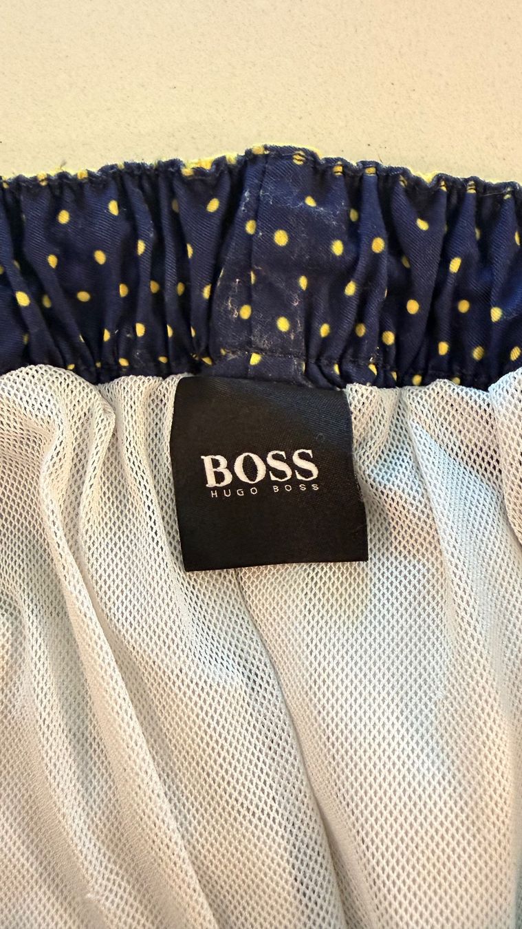 Hugo Boss Costumi da bagno: Badehose Hugo Boss gestreift Grösse M – Usato da Wollerau venduto da falkenauge444 3