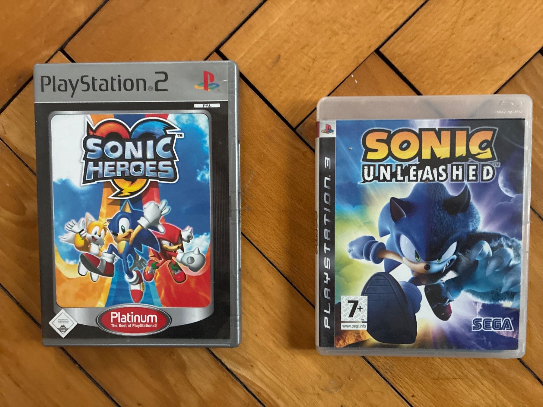Giochi: Sonic heros ps2 und Sonic unleashed ps3 – Usato da Zürich venduto da ani_8jg5