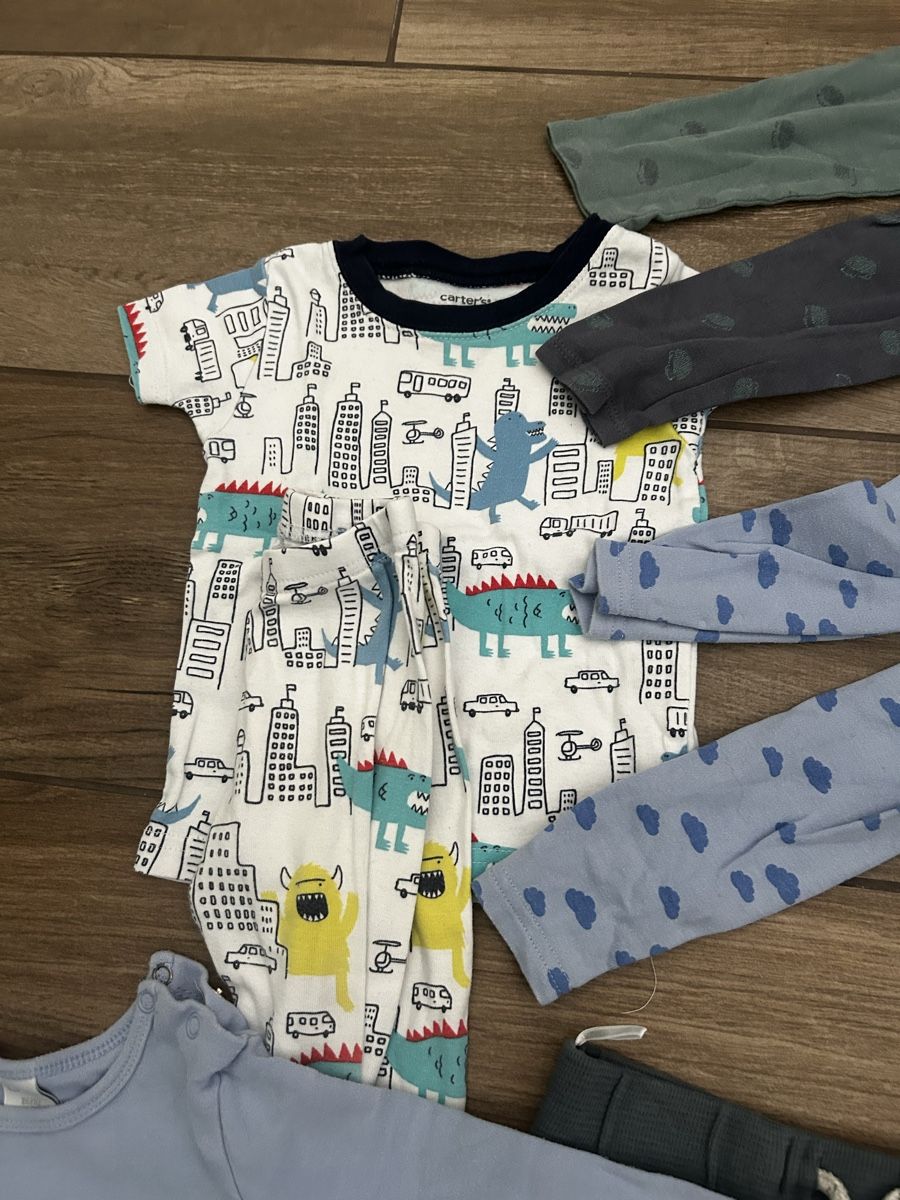 Lotti & Set di vestiti: Diversi bambini 86-92 – Usato da Locarno venduto da sca_8bh7 3