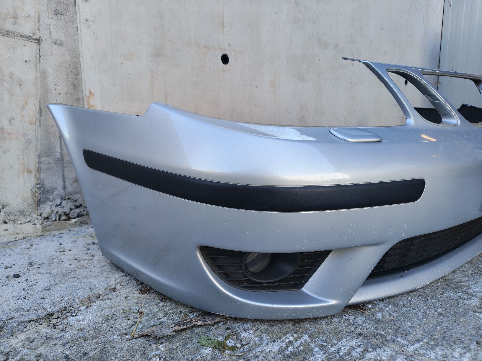 Saab Tutti pezzi di ricambio auto: Saab 9-5 Sharknose 2004 – Usato da Küssnacht am Rigi venduto da Rees_78 2