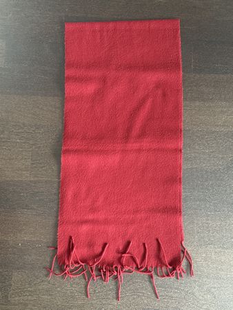 Roter Cashmilon Schal, Top Zustand, perfekt für den Winter