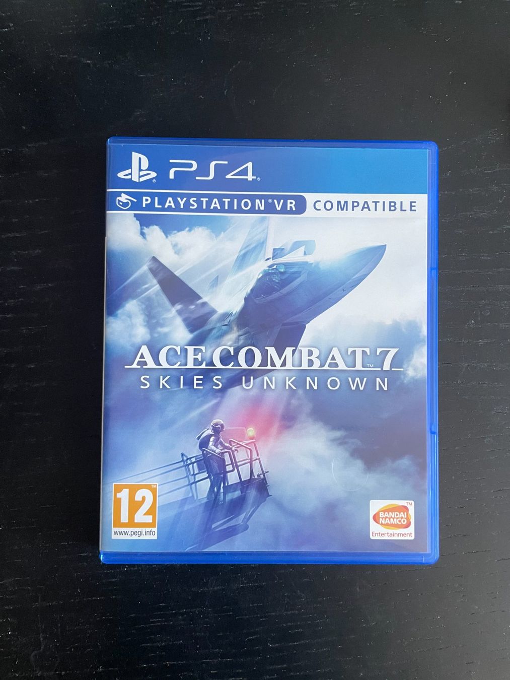 Jeux: Ace Combat 7: Skies Unknown PS4 – D'occasion à Zuchwil par MisterMC