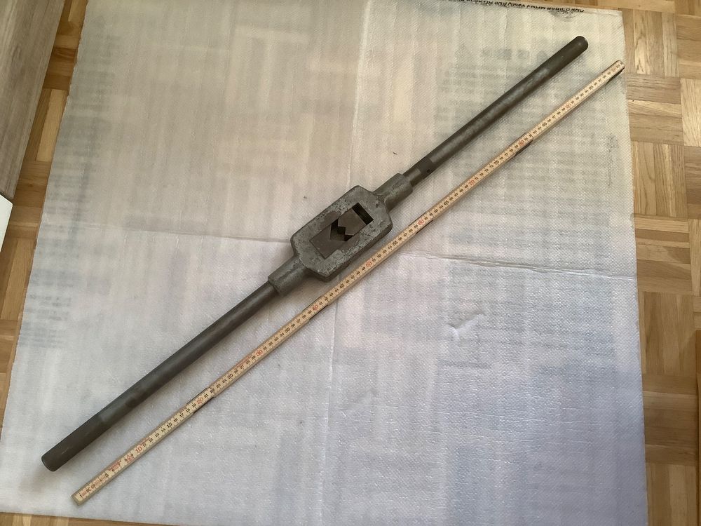 Verstellbarer Windeisen Griff 2–8 Mm - Für Gewindebohrer & Reparatur, Robust & Handlich