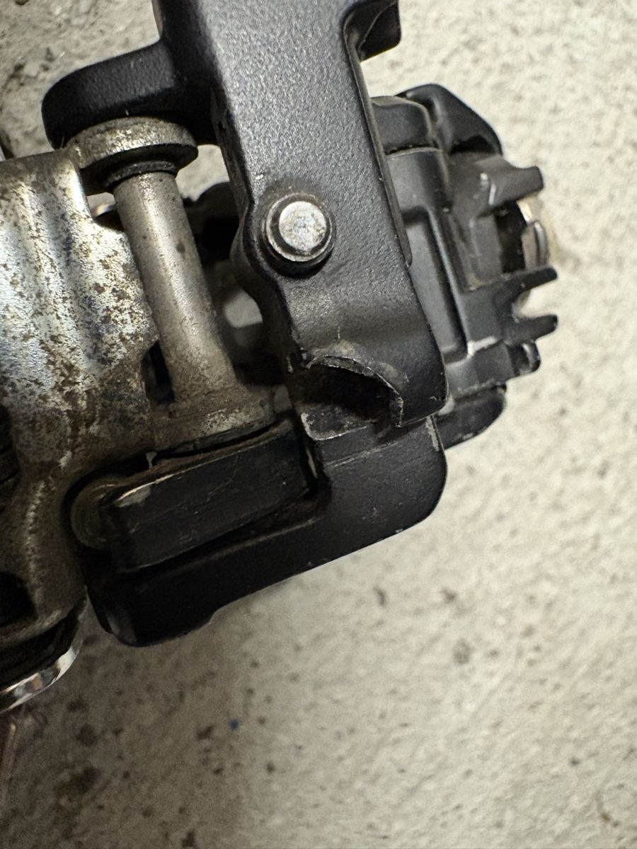 Shimano Pezzi di ricambio: Shimano GRX Front Derailleur - FD-RX400 – Difettoso da Dietikon venduto da sch_gh9g 2