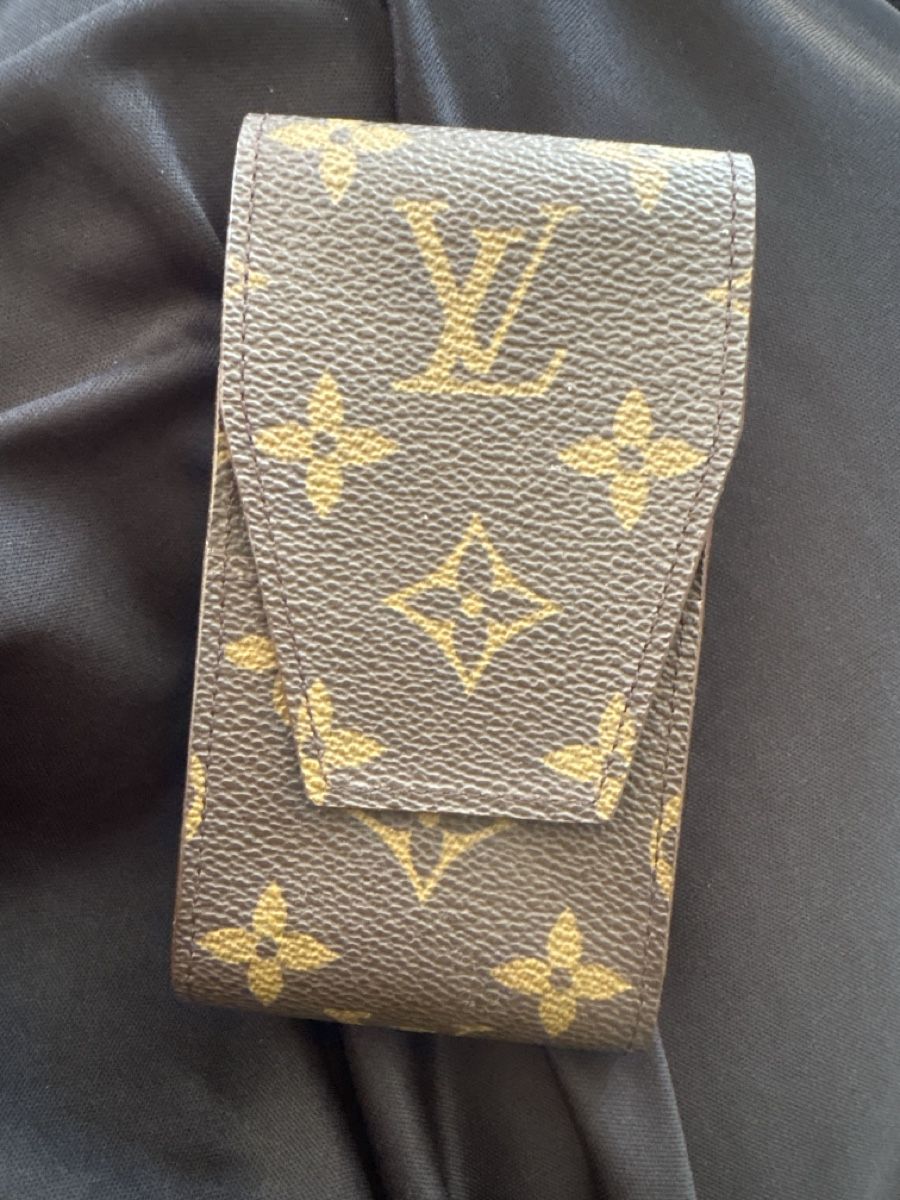 Louis Vuitton Altri Prodotti per fumatori: Louis Vuitton Monogram Zigaretten Etui – Usato da Altstätten SG venduto da Mariapestozza
