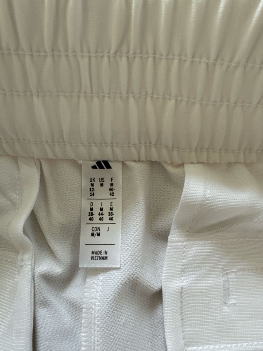 Adidas Pantaloni: Bermuda, Adidas Golf, Gr M 🆕 – Nuovo (secondo la descrizione) da Bonstetten venduto da Tscat 2