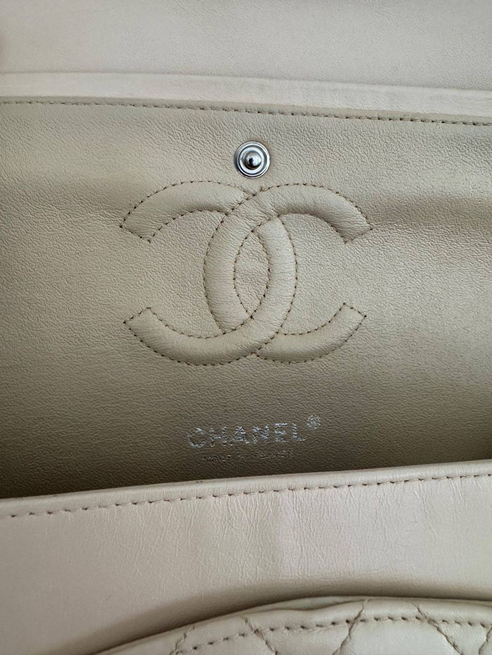 Chanel Borse da donna: Chanel Classic Flap Bag – Usato da Basel venduto da cam_q5wk 9