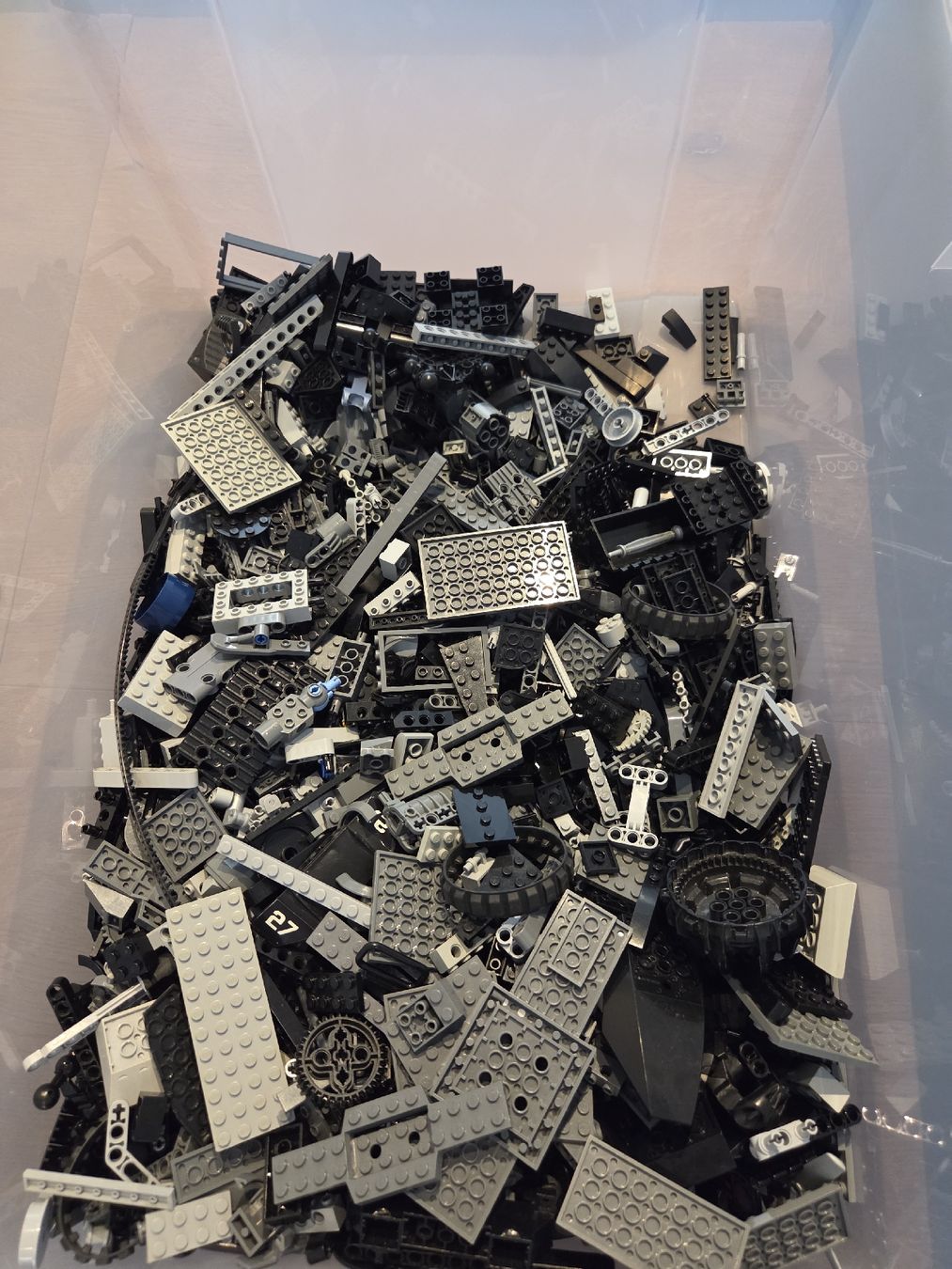 Lego Baukästen: Lego Teile Schwarz – Gebraucht aus Menzingen von anaconda69 2