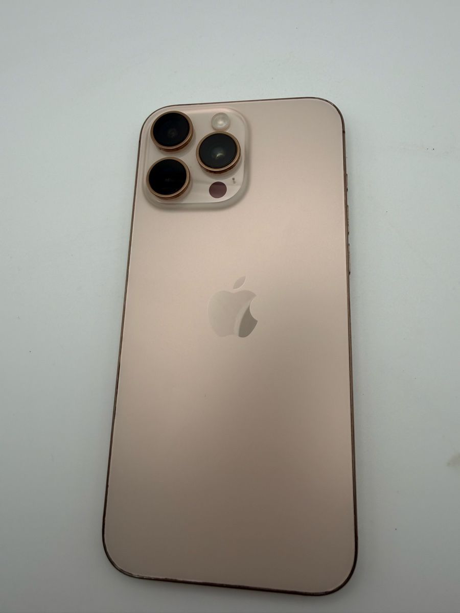 Apple Handys / Smartphones: iPhone 16 Pro Max 256 Go – Gebraucht aus Martigny von RetroStation 1