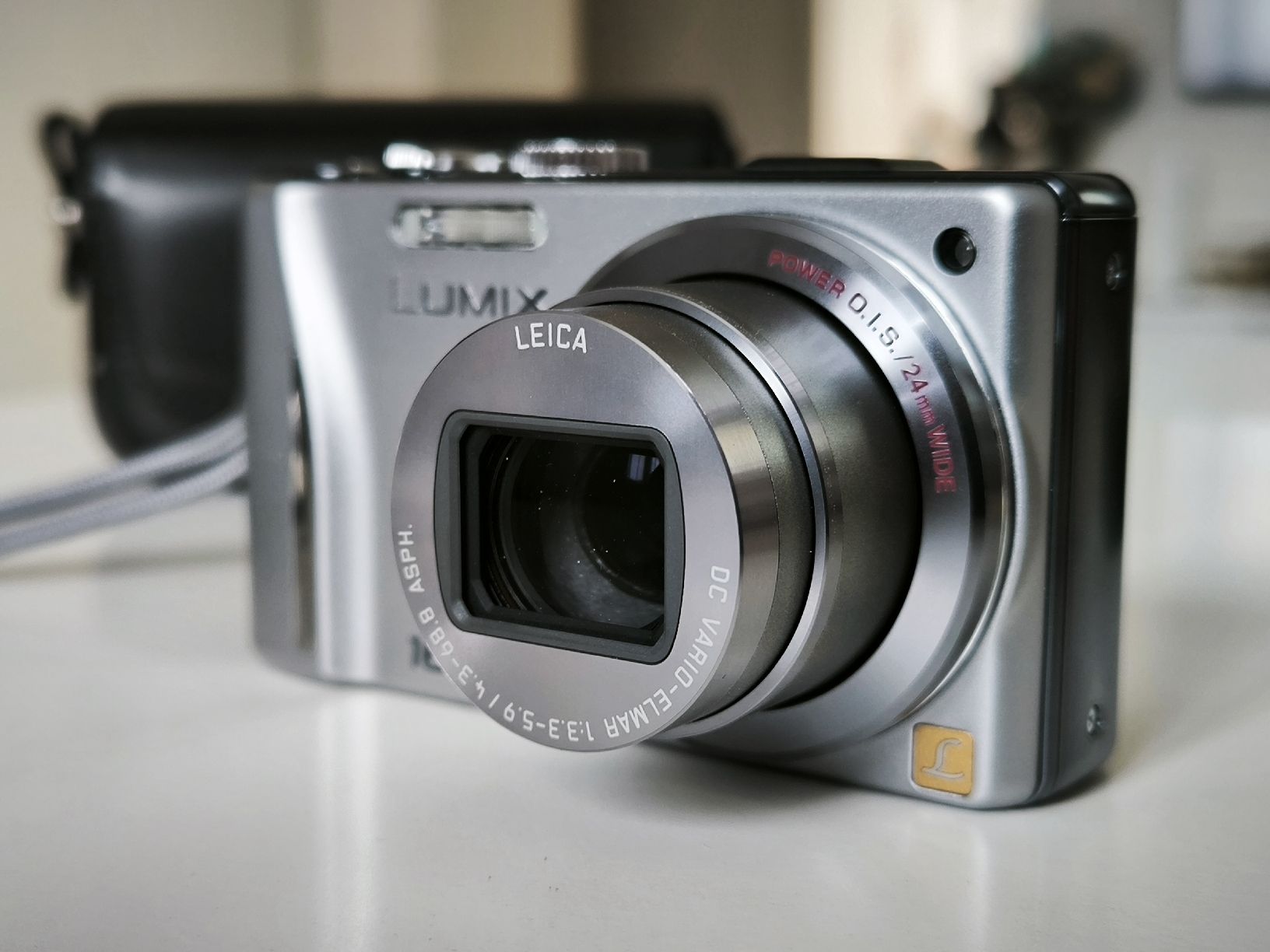 Panasonic Fotocamera: Panasonic Lumix Tz20 – Usato da Riaz venduto da vanucaptures 4