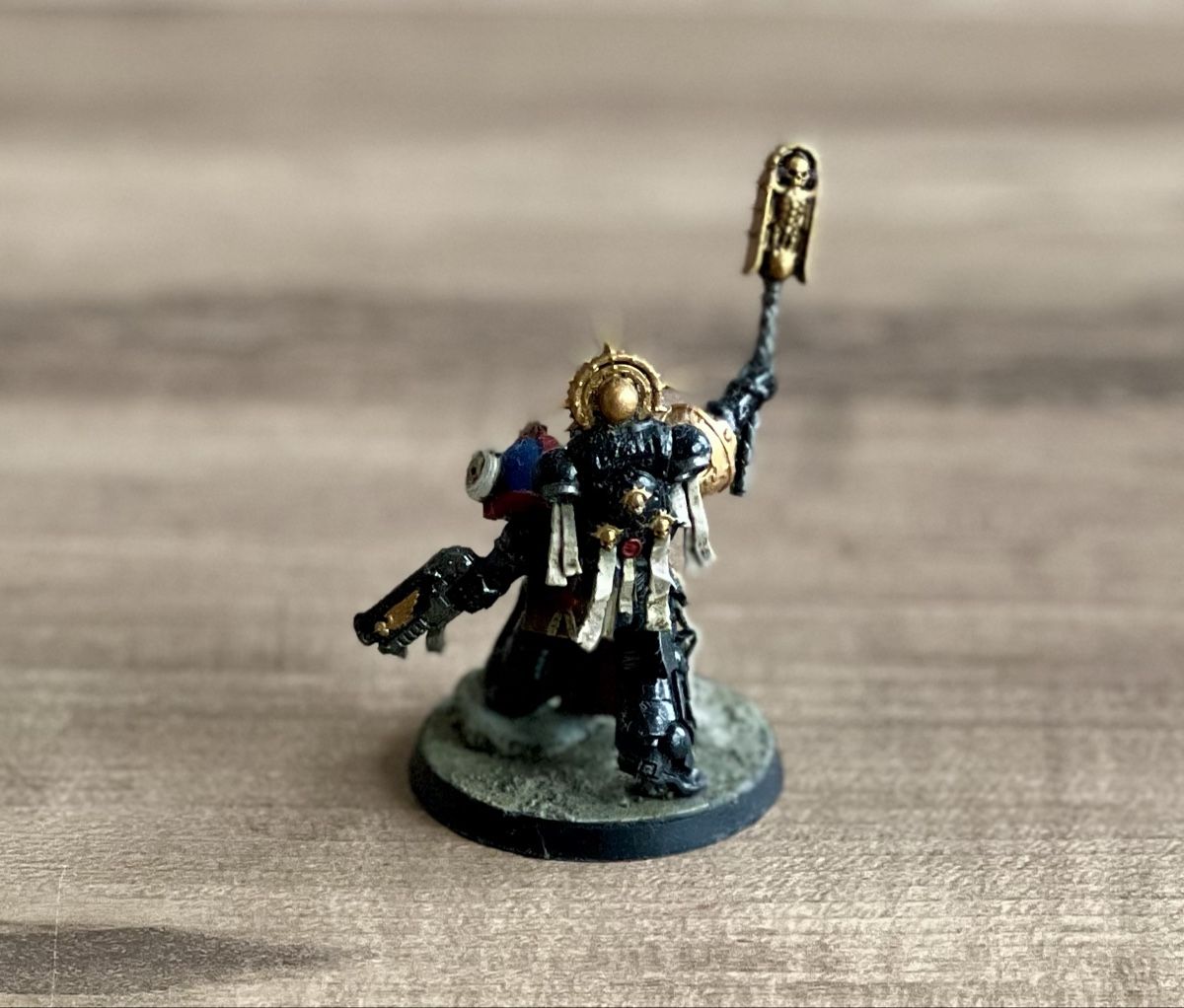 Giochi: Warhammer 40k Ultramarine Chaplain – Usato da Othmarsingen venduto da stephiesheena 1