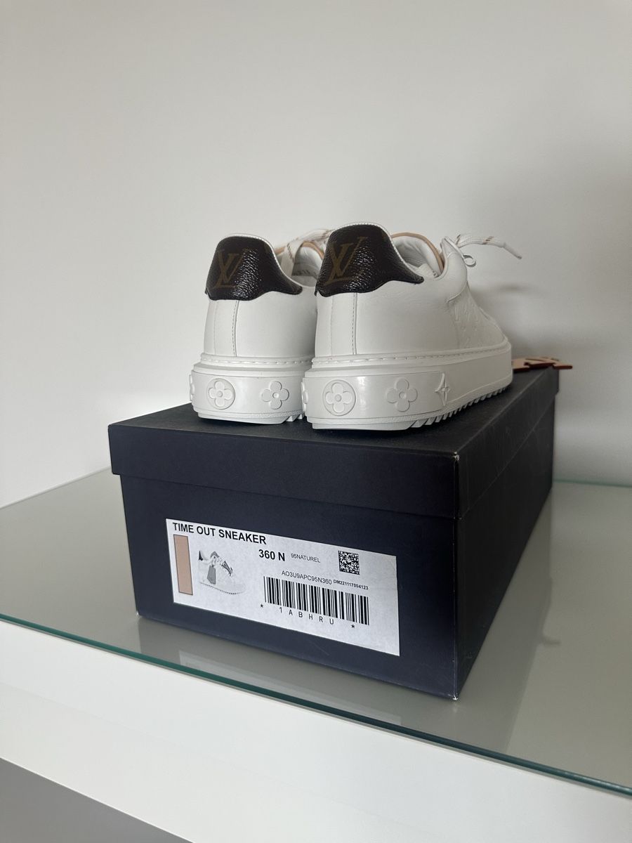 Louis Vuitton Scarpe da donna: Louis Vuitton Time Out Sneakers  – Nuovo e nell'imballaggio originale da Buchrain venduto da Franciscacsousa 5