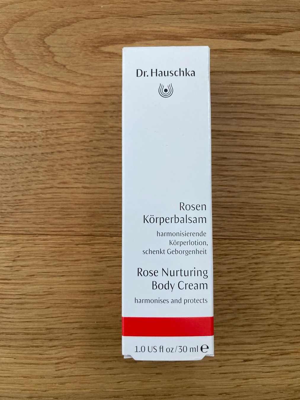Altro per la cura del corpo: Dr Hauschka Rosen Körperbalsam – Nuovo e nell'imballaggio originale da Bülach venduto da Stellina72