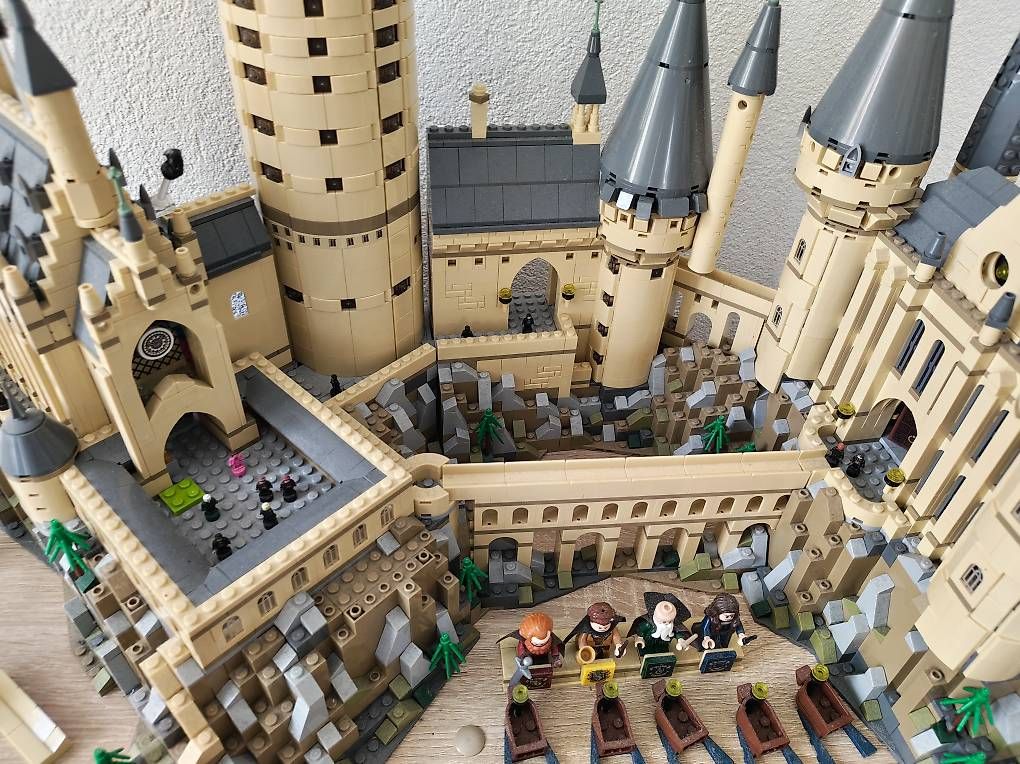 Lego Baukästen: Château Harry Potter – Gebraucht aus Bévilard von jul_ckq6 2