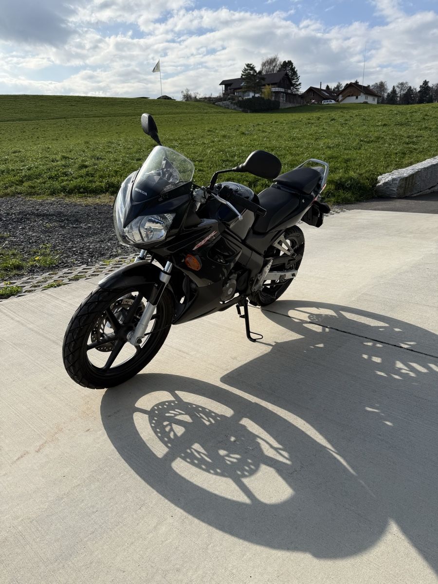 Honda Strada: Honda CBR 125R – Usato da Neuheim venduto da usz_8305a 3