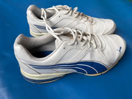 Puma Sneaker. Ziemlich getragen für Sneakerfans. Grösse 43